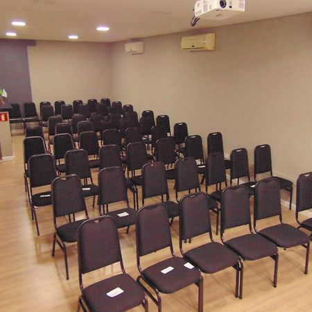 Wr Confort Hotel Campo Grande Екстер'єр фото