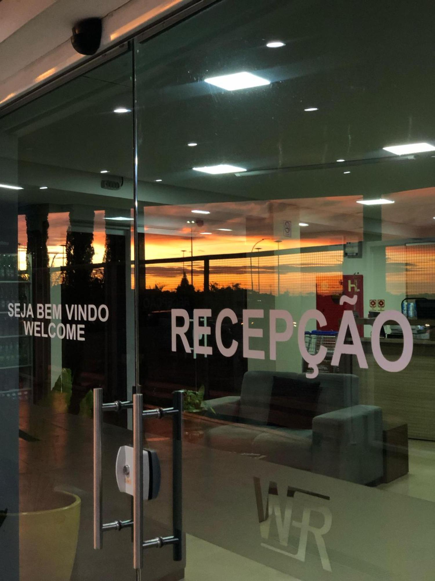 Wr Confort Hotel Campo Grande Екстер'єр фото
